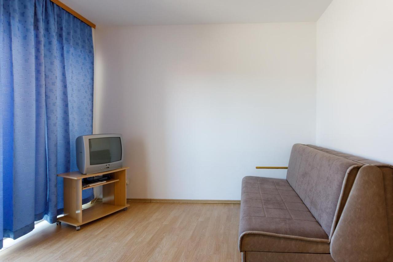 Apartments Lacic クルク エクステリア 写真